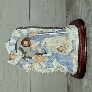 Vintage | Holy Family Nativity Scene